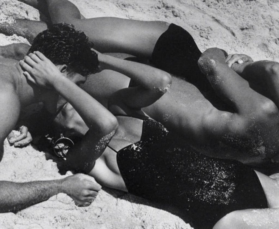 Bruce Weber, Lovers, Prainha Beach, Rio de Janeiro, Brazil, 1986
