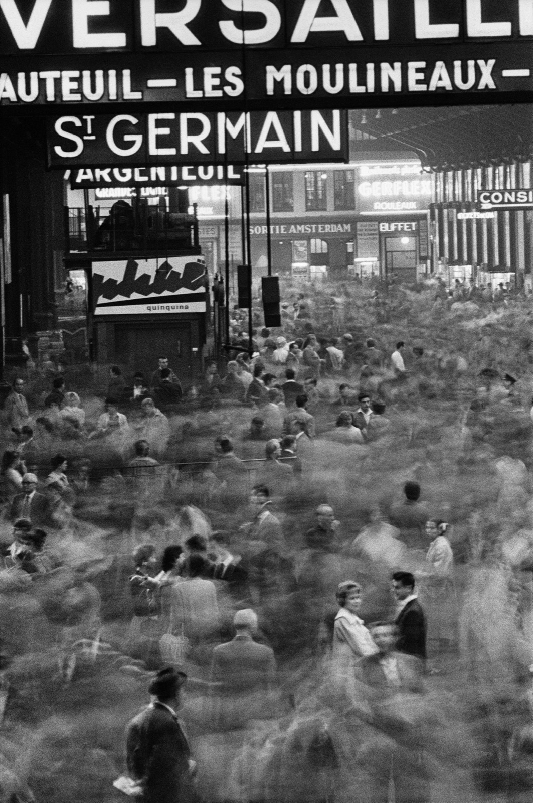 Frank Horvat, Gare Saint Lazare, Paris, 1959
