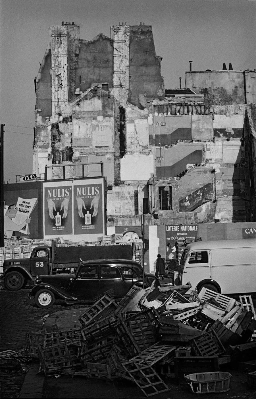 Frank Horvat, Place Beaubourg (Before the Museum), Paris, 1955