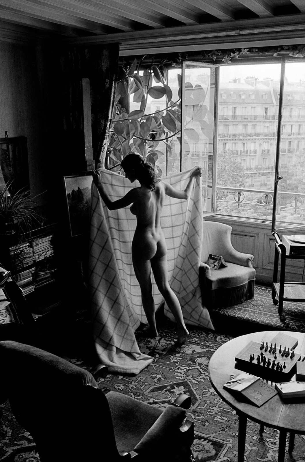 Frank Horvat, Alessandra Ferlini for Vogue Italia, Paris, 1986