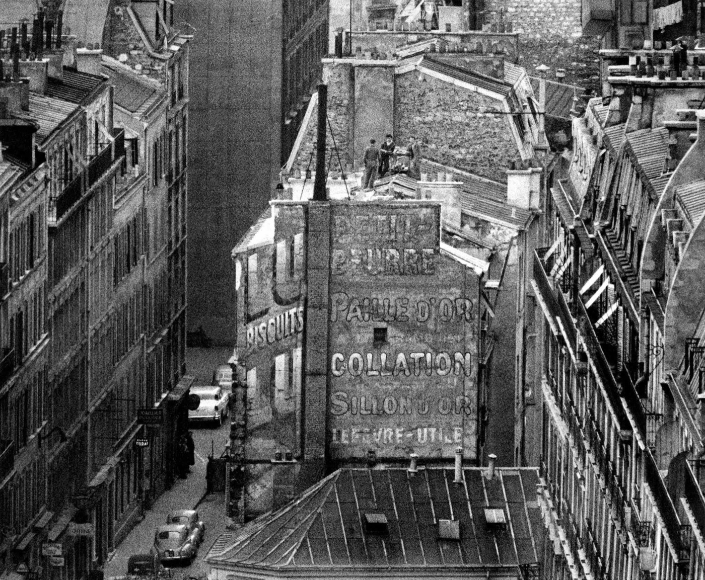 Frank Horvat, Place de l'Étoile neighborhood, Paris, 1956