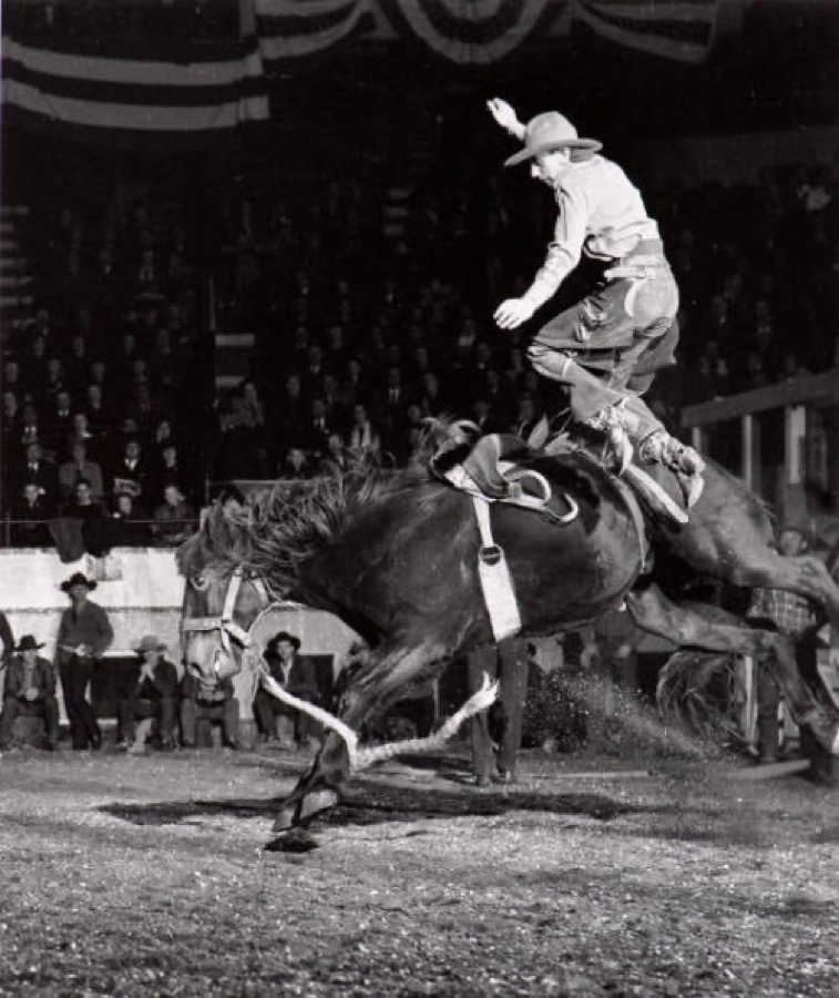 Harold Eugene Edgerton, Action at the Rodeo, 1940