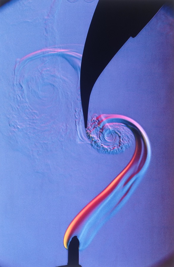 Harold Eugene Edgerton, Vortex at a fan blade tip with Kim Vandiver, 1973