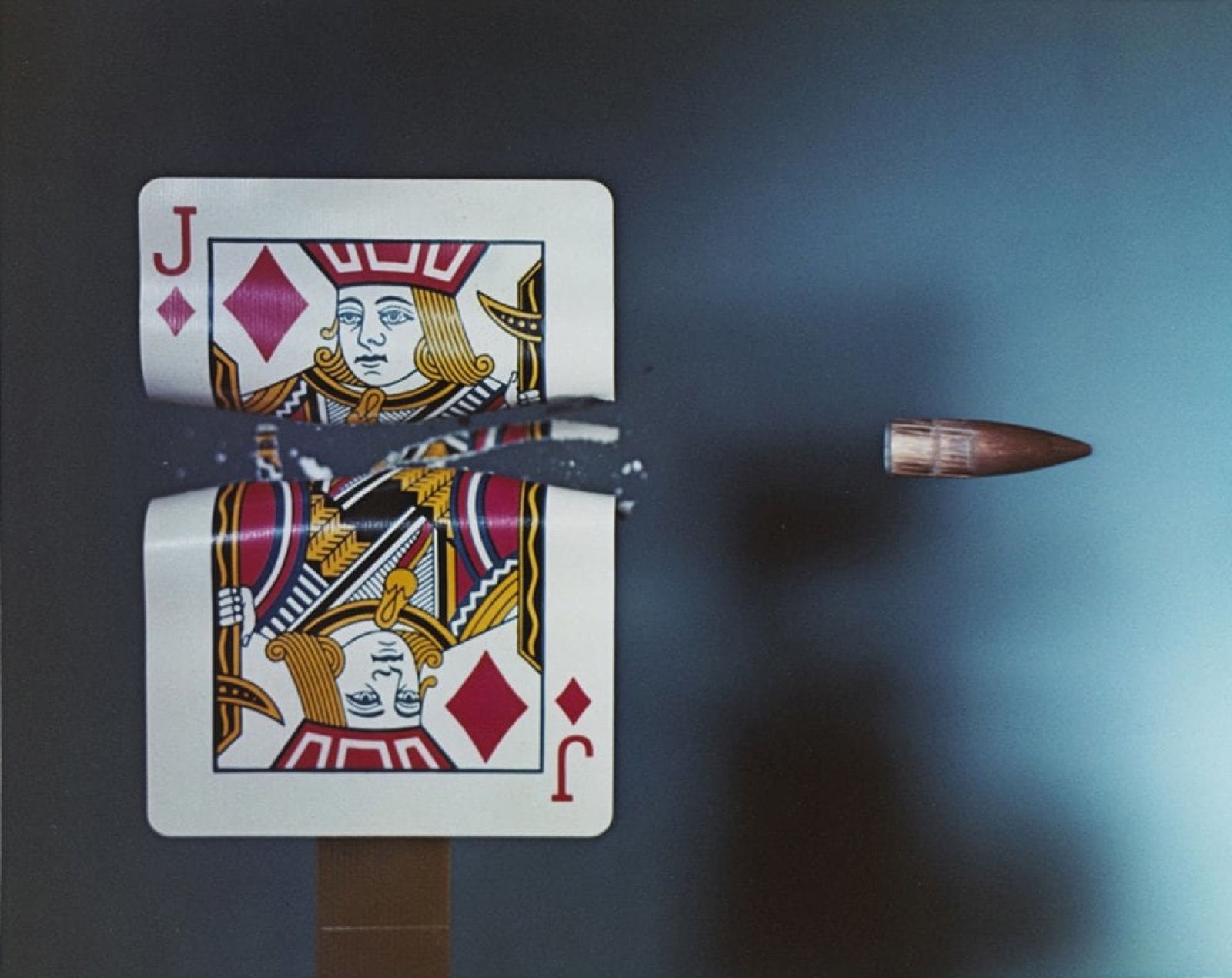 Harold Eugene Edgerton, Cutting the Playing Card Quickly, 1964