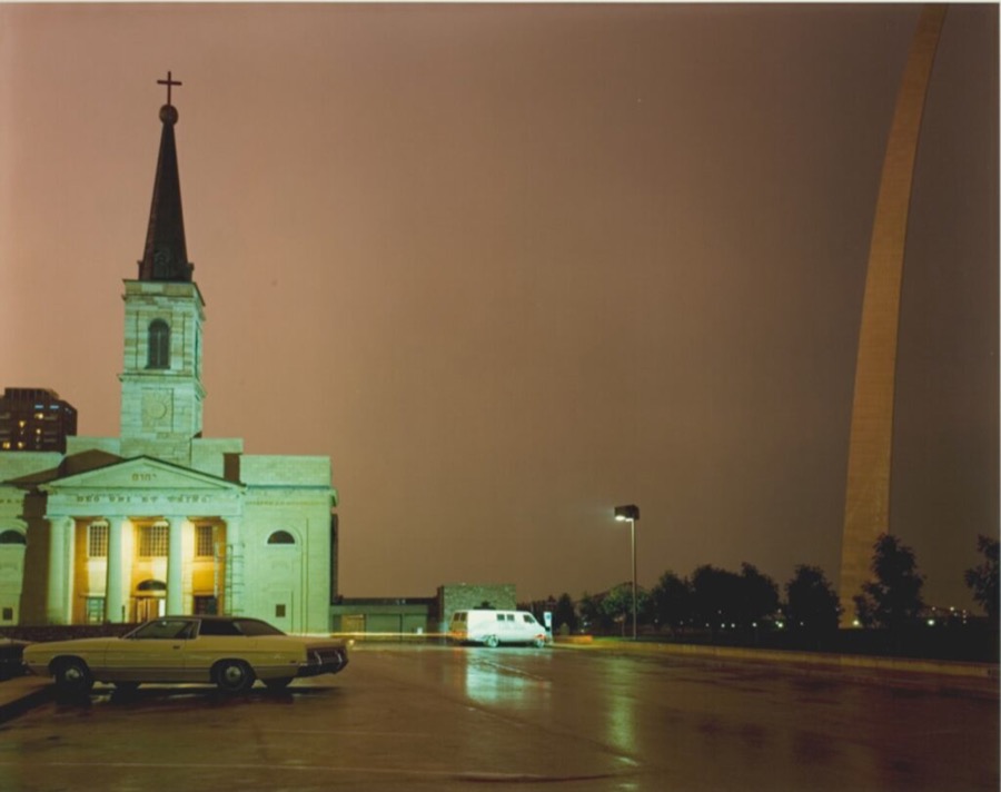 Joel Meyerowitz, The Old Cathedral and the Arch, 1979