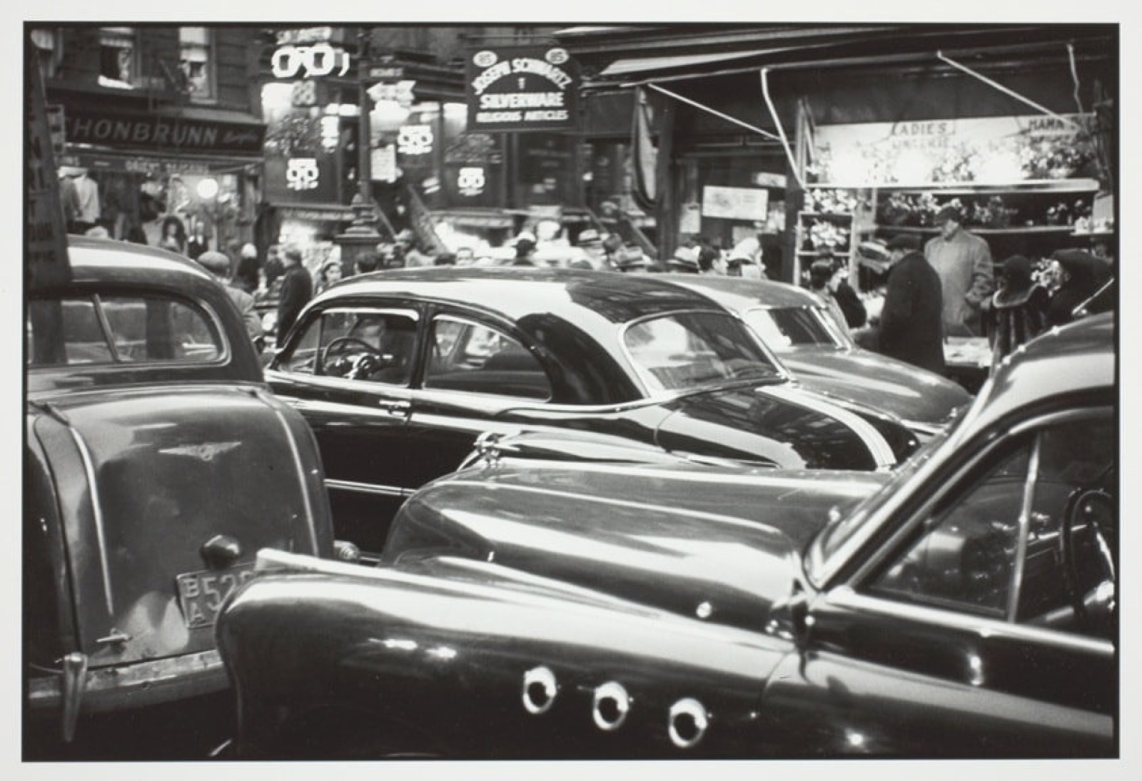 Louis Faurer, Orchard Street, New York City, 1948