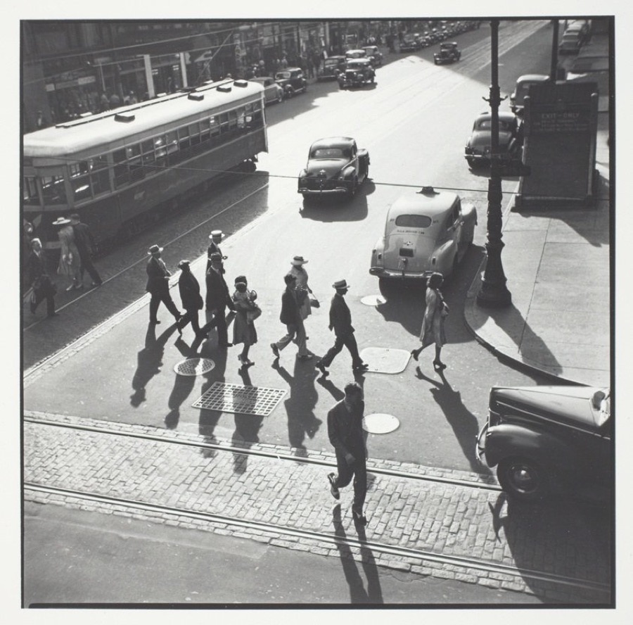 Louis Faurer, Philadelphia, 1937
