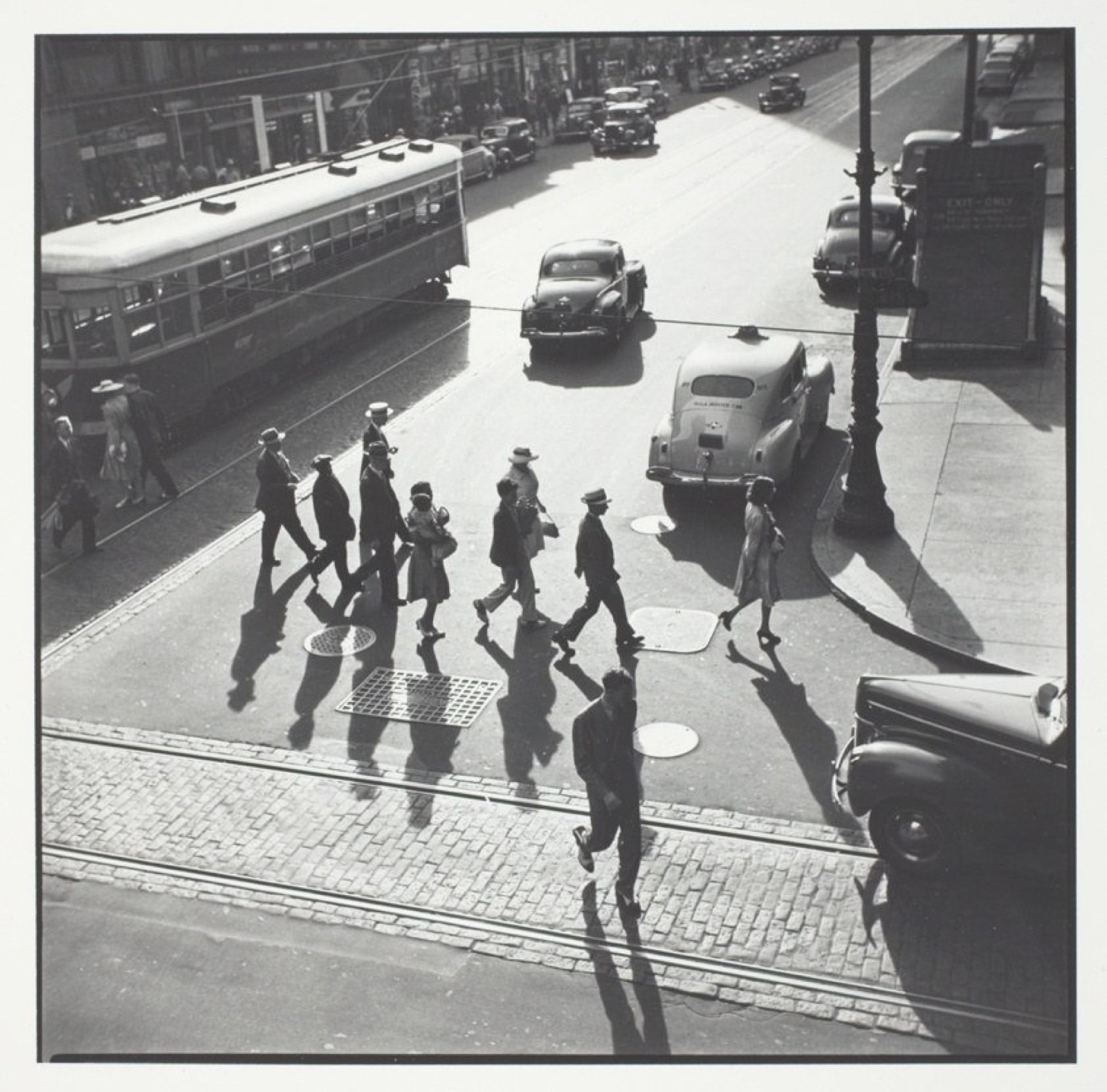 Louis Faurer, Philadelphia, 1937