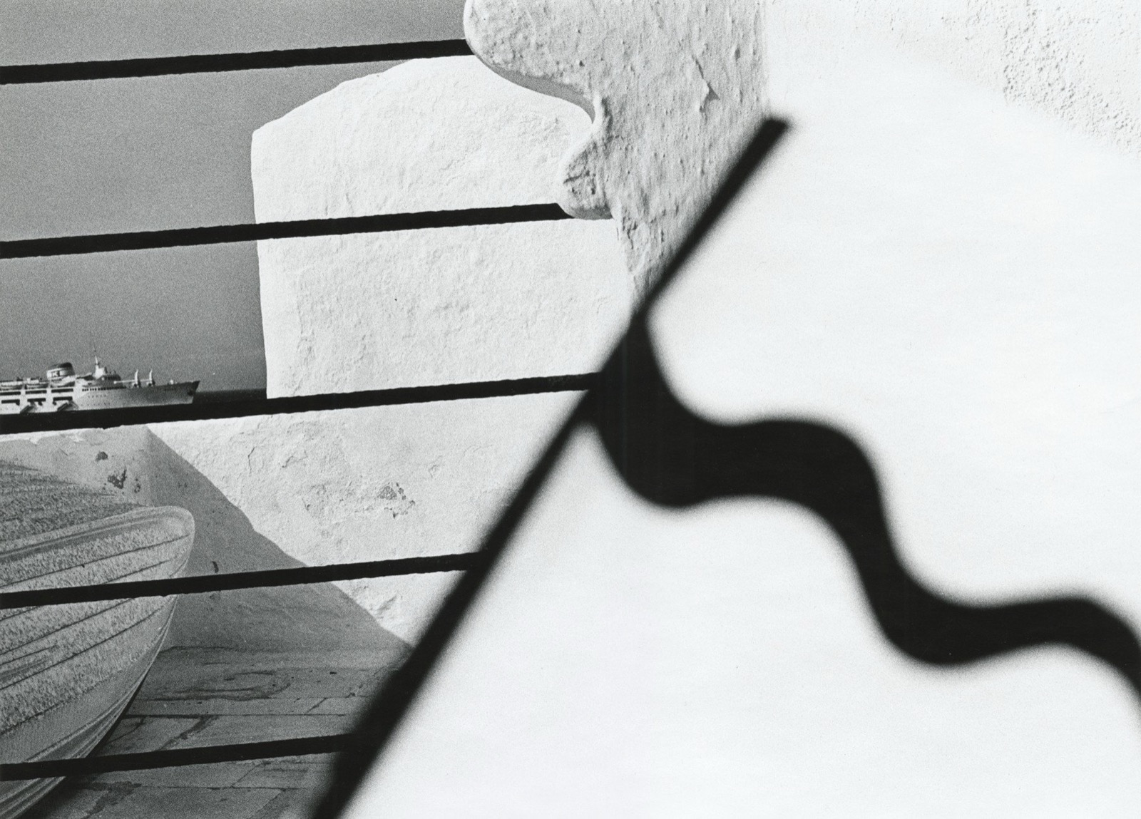 Ray K. Metzker, 79 DA-15, from "Pictus interruptus : Mykonos, Greece", 1979