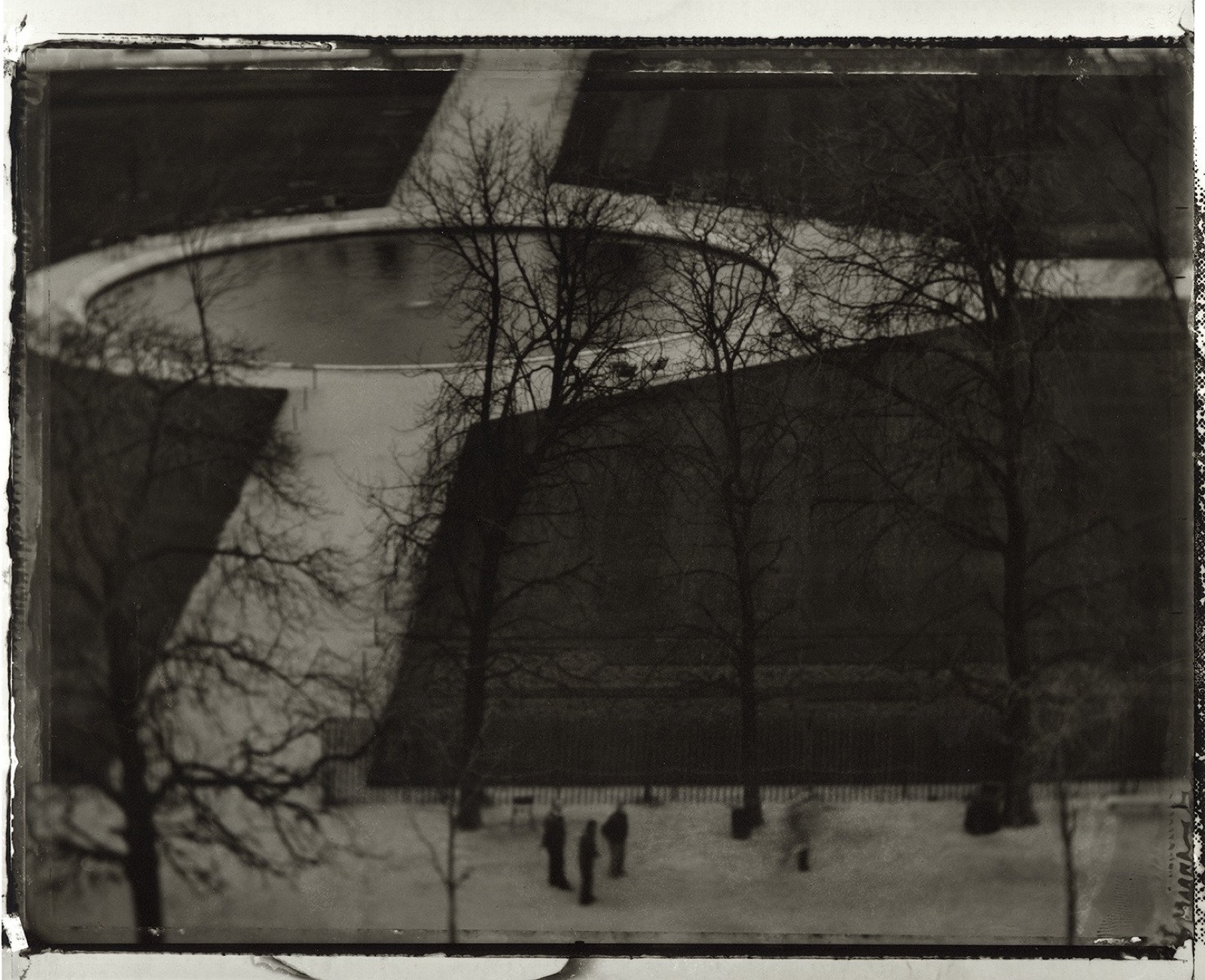 Sarah Moon, Les Tuileries, 1995