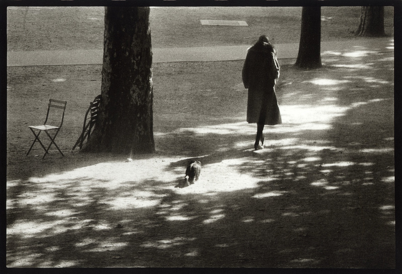 Sarah Moon, Suzanne aux Tuileries, 1974