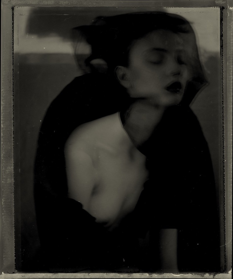 Femme voilée II, (Les yeux fermés)