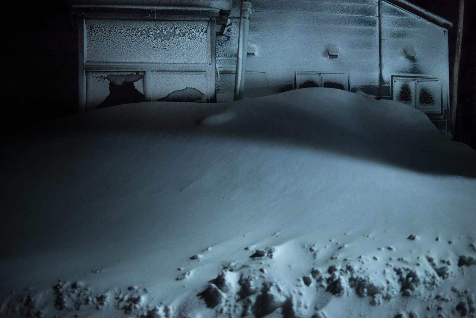 Todd Hido, 11683-6737, 2018