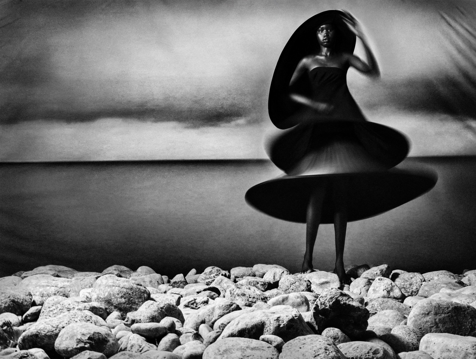 Txema Yeste, Rocky beach, Adit, 2021